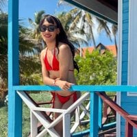 Paula_Hills