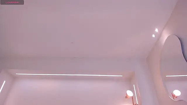 JasmineFox_