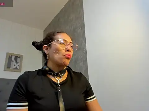 mikaela_s3x